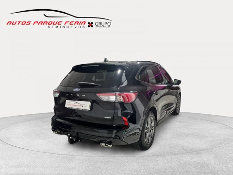 Ford Kuga ST-Line 2.5 Duratec FHEV 140kW Auto