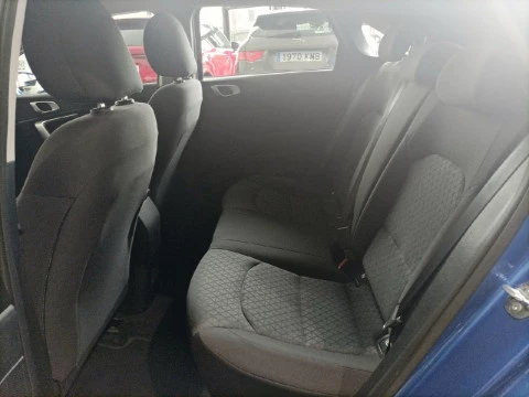 Kia Ceed 1.0 T-GDi 74kW (100CV) Concept