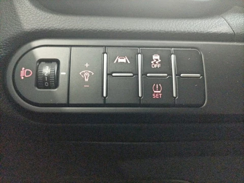 Kia Ceed 1.0 T-GDi 74kW (100CV) Concept