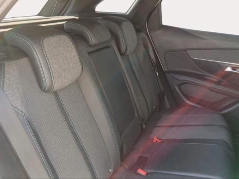 Peugeot 3008 PureTech 130 S&S Allure Pack 96 kW (130 CV)