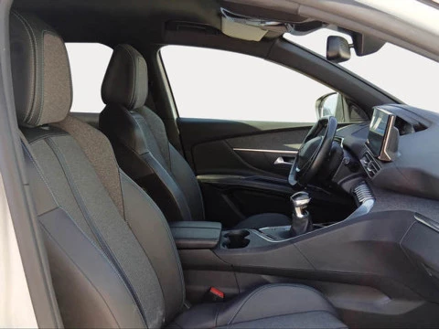 Peugeot 3008 PureTech 130 S&S Allure Pack 96 kW (130 CV)