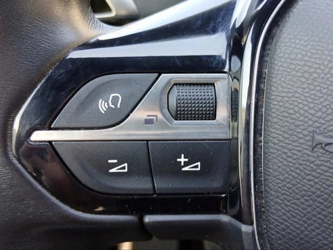 Peugeot 3008 PureTech 130 S&S Allure Pack 96 kW (130 CV)