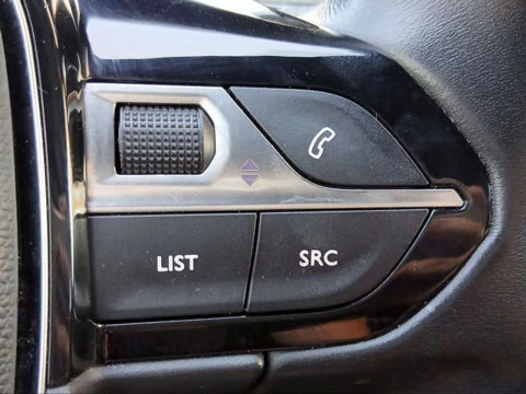 Peugeot 3008 PureTech 130 S&S Allure Pack 96 kW (130 CV)