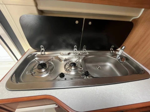 DREAMER FAMILY FAMILY VAN 250L