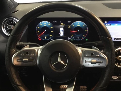 Mercedes-Benz GLA 200 D