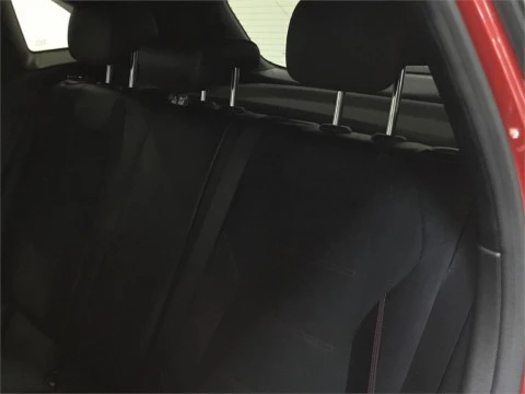 Mercedes-Benz GLA 200 D