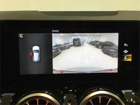 Mercedes-Benz GLA 200 D