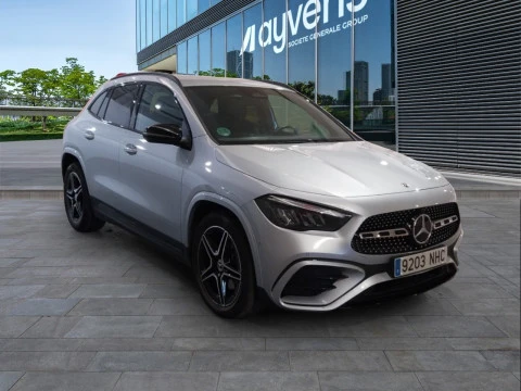 Mercedes-Benz GLA 200 D