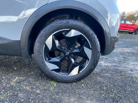 Renault Captur techno Eco-G 100cv (74 kW)