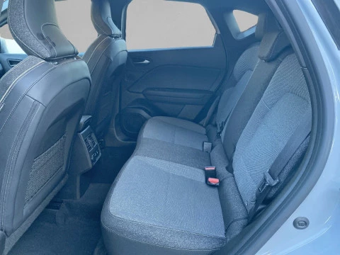 Renault Captur techno Eco-G 100cv (74 kW)