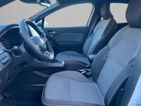 Renault Captur techno Eco-G 100cv (74 kW)