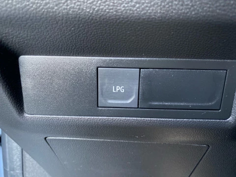 Renault Captur techno Eco-G 100cv (74 kW)