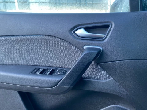 Renault Captur techno Eco-G 100cv (74 kW)