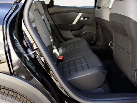 Citroën C4 Hybrid 145 Business Edition e-DCS6 107 kW (145 CV)