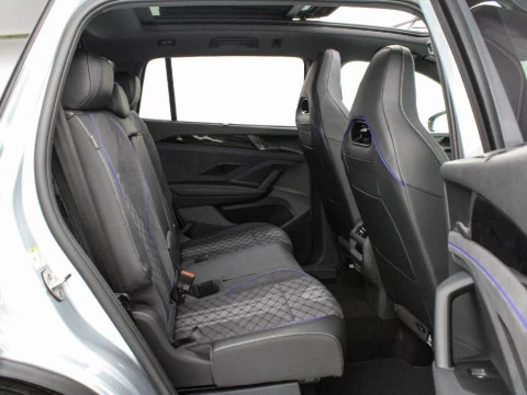 Volkswagen Tayron 2.0 TDI 110KW R-LINE DSG 150 5P 7 Plazas