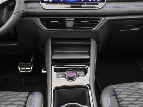 Volkswagen Tayron 2.0 TDI 110KW R-LINE DSG 150 5P 7 Plazas