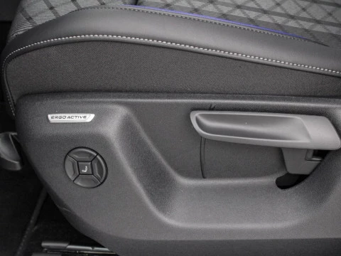 Volkswagen Tayron 2.0 TDI 110KW R-LINE DSG 150 5P 7 Plazas