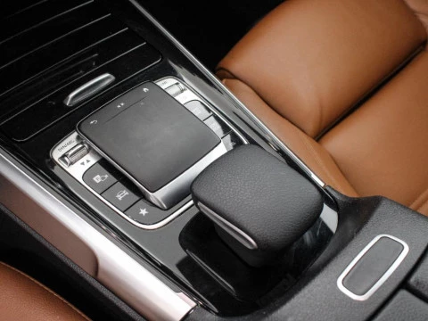 Mercedes-Benz GLB 2.0 GLB 200 D 4MATIC