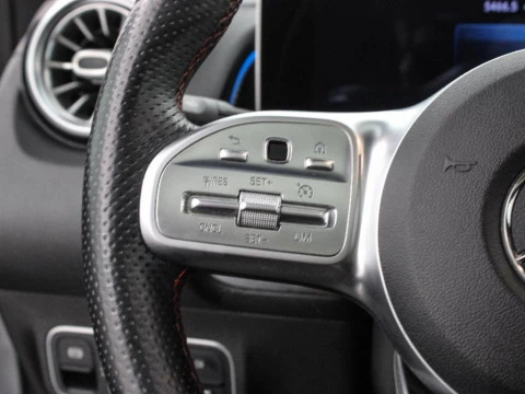 Mercedes-Benz GLB 2.0 GLB 200 D 4MATIC