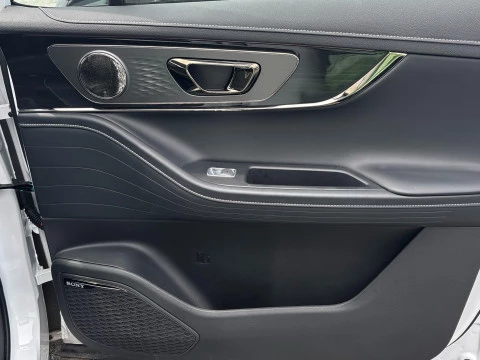 Omoda 5 MY25 - Premium 1.6 TGDI 108kW (145cv)