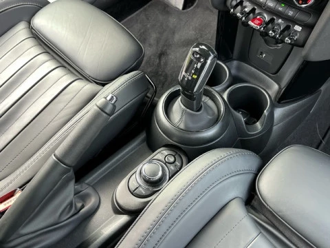 MINI Cooper 100 kW (136 CV)