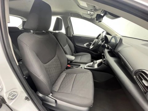 Toyota Yaris 1.5 120H Active Plus