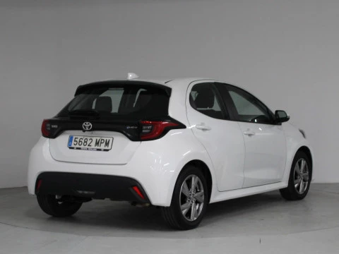 Toyota Yaris 1.5 120H Active Plus