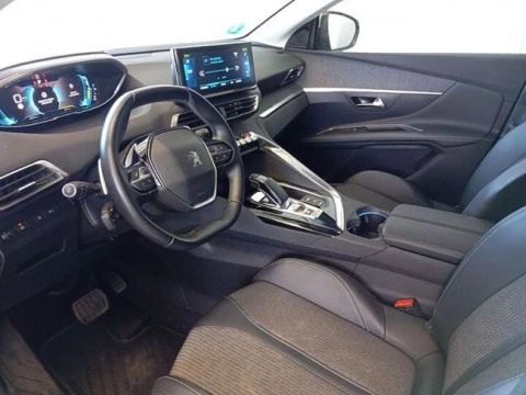 Peugeot 3008 Hybrid 225 e-EAT8 Allure Pack