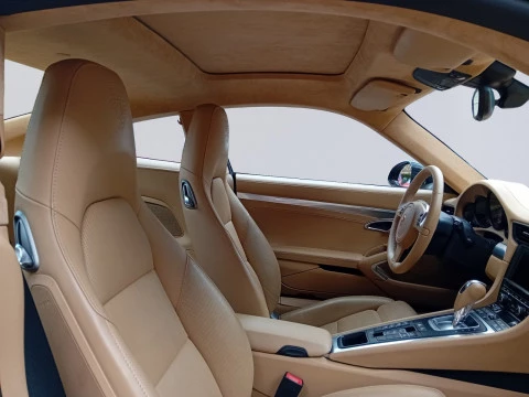 Porsche 911 Carrera 4S Coupé