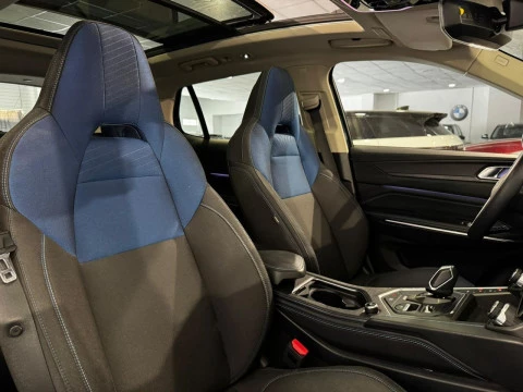 Lynk & Co 01 Híbrido eléctrico