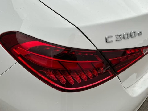 Mercedes-Benz Clase C C 300 e EQ Berlina