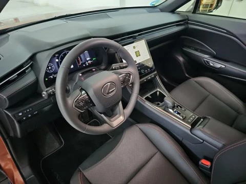 Lexus LBX 1.5 136cv HEV Elegant+ Black