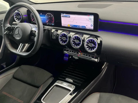 Mercedes-Benz Clase A 180 d Compacto