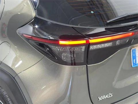 Toyota Yaris Cross 5 Puertas Active Tech 120H e-CVT