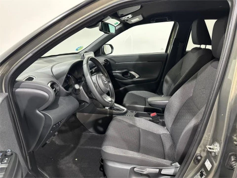 Toyota Yaris Cross 5 Puertas Active Tech 120H e-CVT