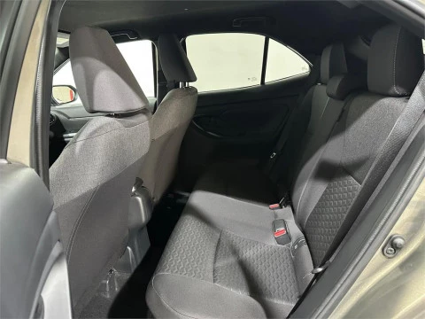 Toyota Yaris Cross 5 Puertas Active Tech 120H e-CVT