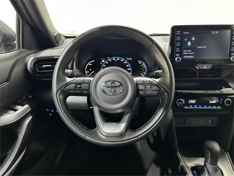 Toyota Yaris Cross 5 Puertas Active Tech 120H e-CVT