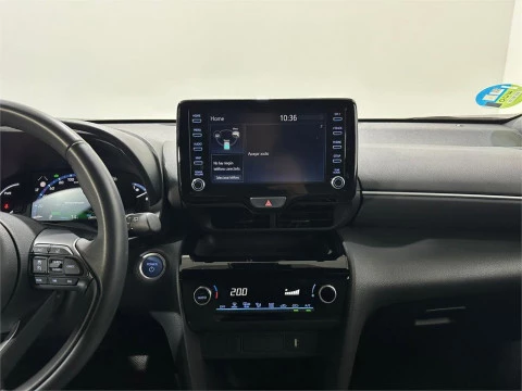 Toyota Yaris Cross 5 Puertas Active Tech 120H e-CVT