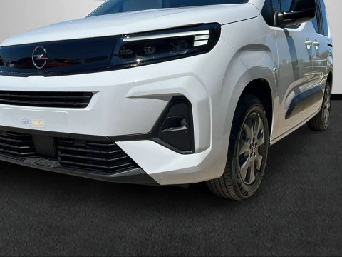 Opel Combo 100 Cv 1.5 Td S/S MT6 €6.4