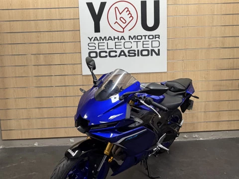 Yamaha R3  