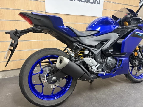 Yamaha R3  