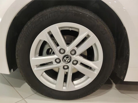 Toyota Corolla 5 Puertas Active Tech 125H e-CVT