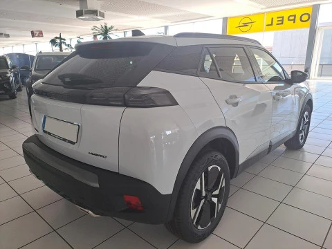 Peugeot 2008 Allure Hybrid 145 eDCS6