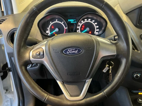 Ford Transit Courier Van 1.5 Ecoblue 75kW Trend