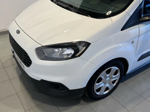 Ford Transit Courier Van 1.5 Ecoblue 75kW Trend