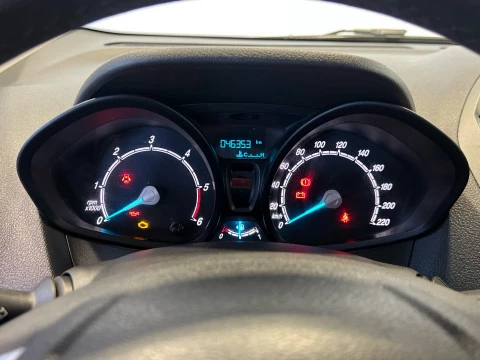 Ford Transit Courier Van 1.5 Ecoblue 75kW Trend