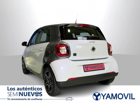 Smart forfour EQ 60 kW (82 CV)
