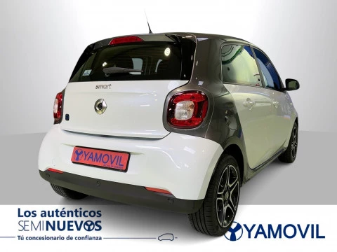 Smart forfour EQ 60 kW (82 CV)