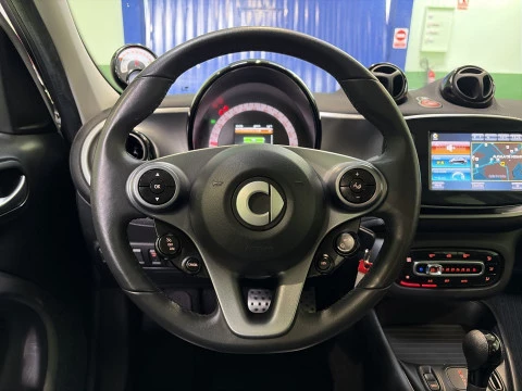 Smart forfour EQ 60 kW (82 CV)