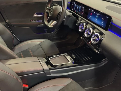 Mercedes-Benz CLA 250 e